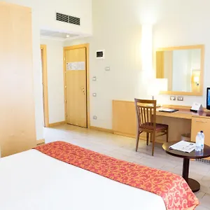 https://cristallo-mokinba.italymilanhotels.net